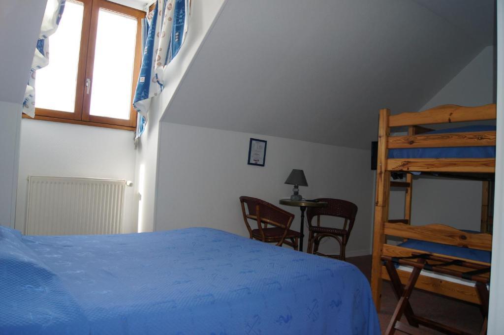 Aux Trois Jean Hotel Le Crotoy Bilik gambar