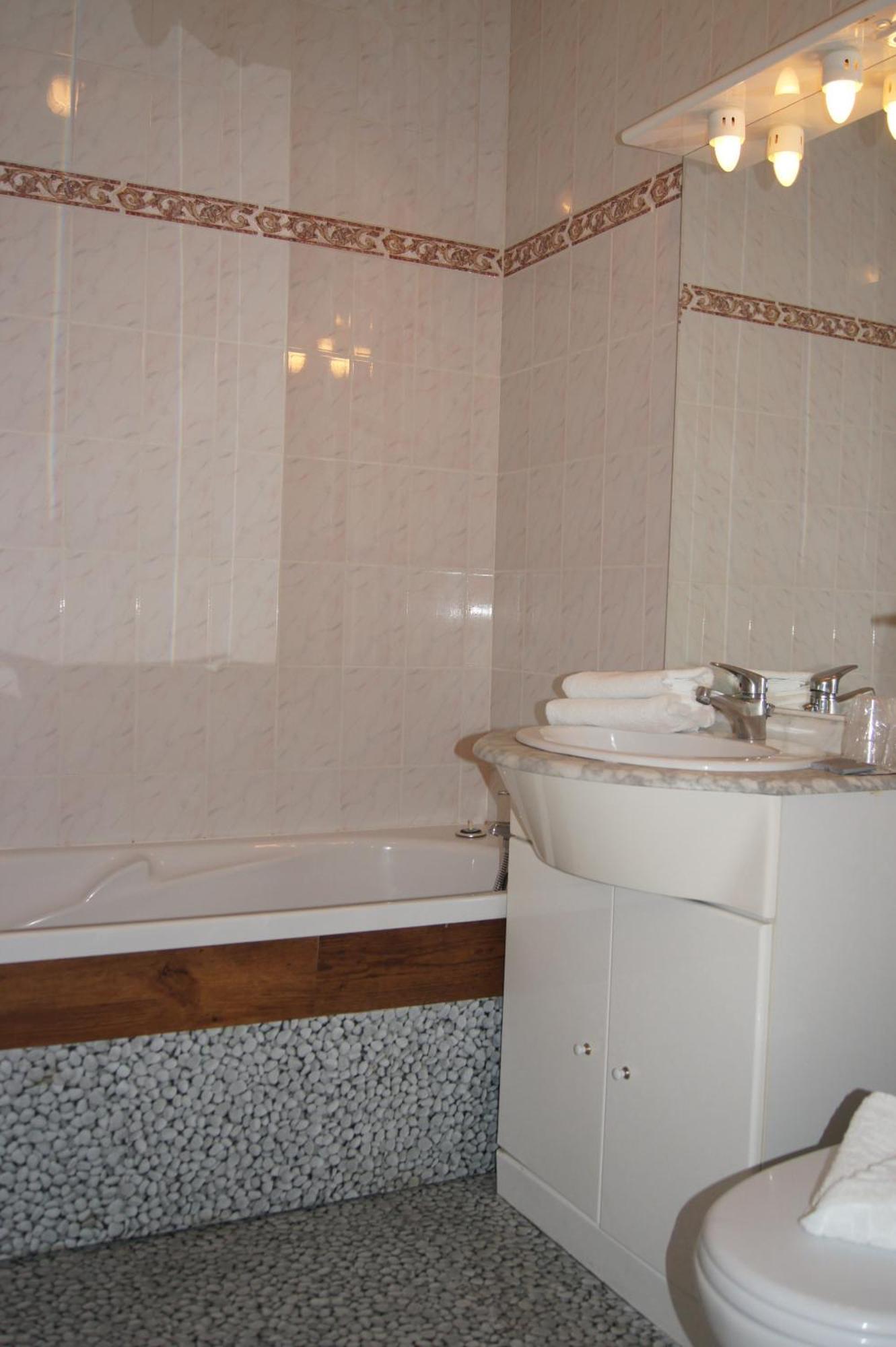 Aux Trois Jean Hotel Le Crotoy Luaran gambar